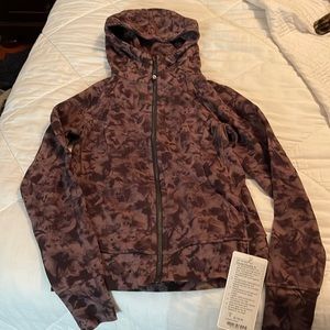 NWT Lululemon Scuba Hoodie